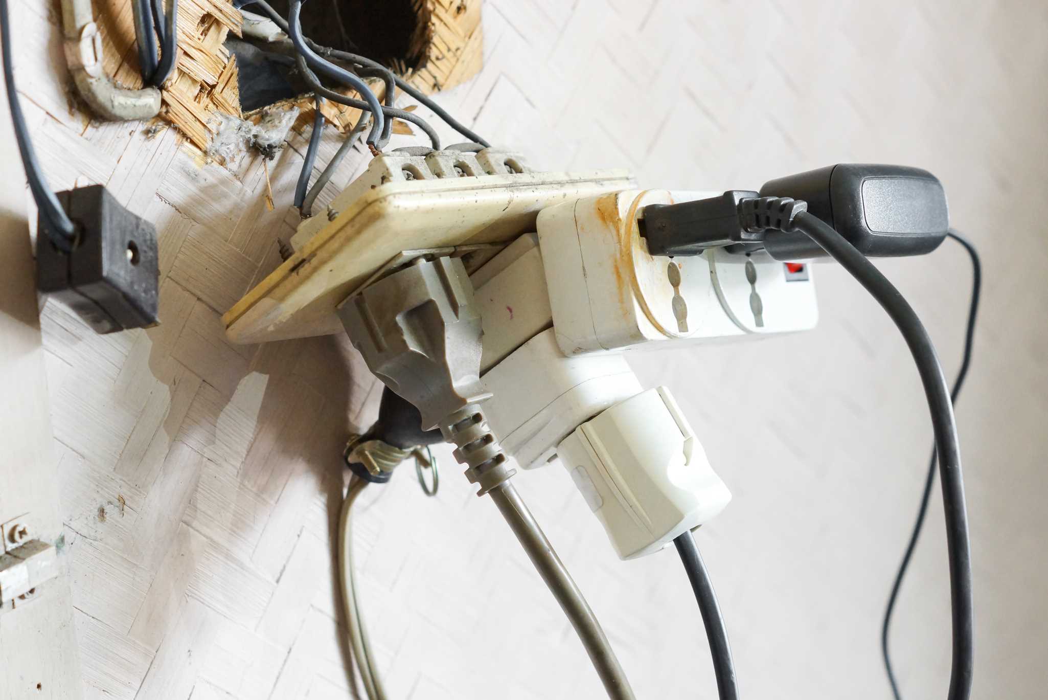 5 Electrical Safety Tips You Should Know